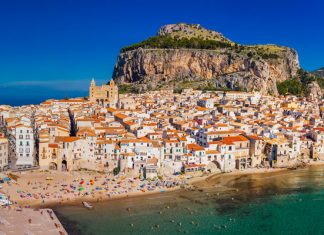 Italian islands: 10 best places for unforgettable summer holiday