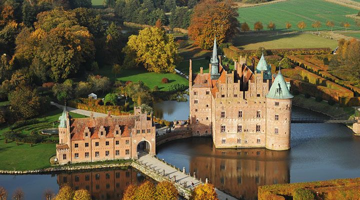 Egeskov Slot: one of the most beautiful castles of Denmark