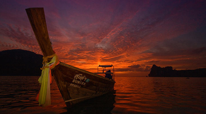Phi Phi Archipelago: a paradise for honeymooners and divers