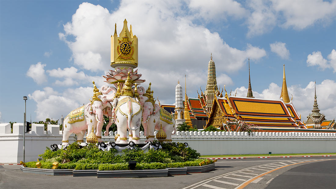 Bangkok. Pink Elephant Statue