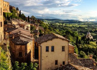 Montepulciano: an enchanting Tuscan town famous all over the world