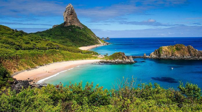 Archipelago Fernando de Noronha: the lost world in the Atlantic ocean