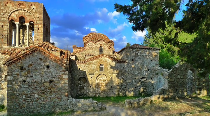 Ancient Mystras: the Byzantine town on Greek peninsula