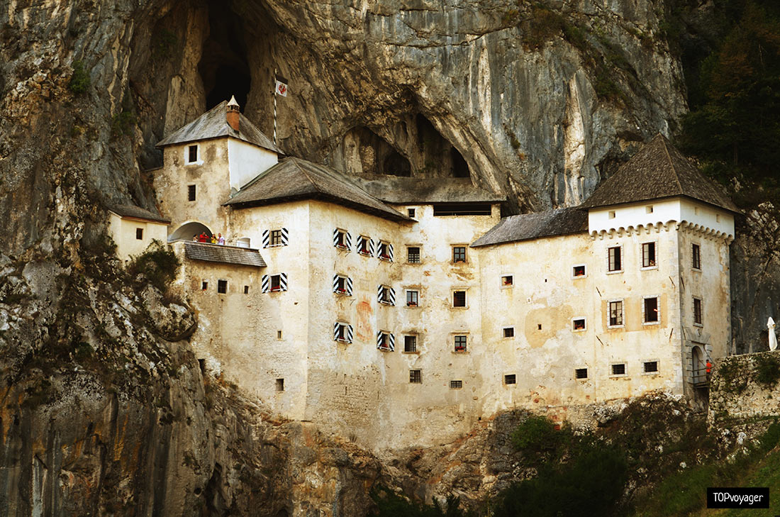 Predjama Castle