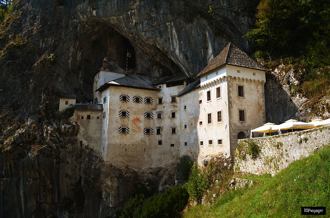 Predjama Castle