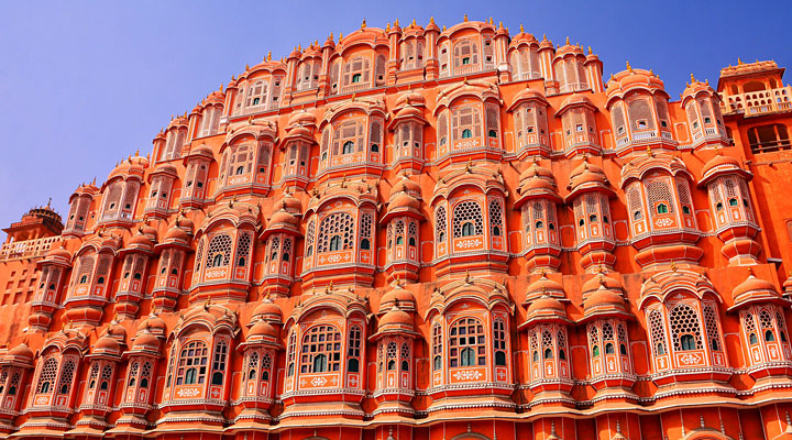 Hawa Mahal: a unique Palace of Winds without a single staircase