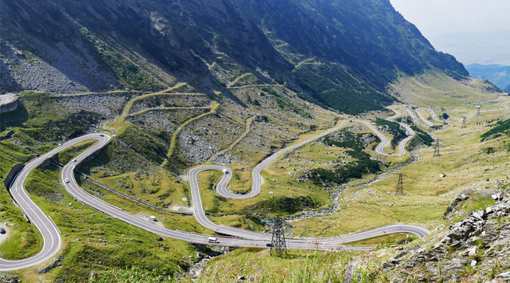Transfăgărășan: one of the most beautiful and most dangerous roads in the world