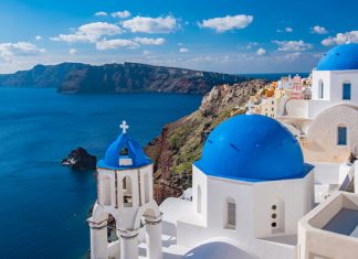 Santorini: the most romantic island in the world