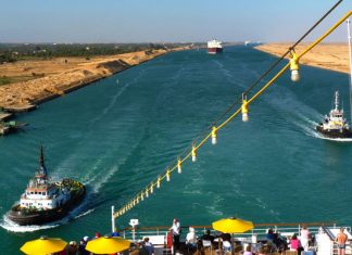 Facts about the Suez Canal that will help you to discover this engineering structure