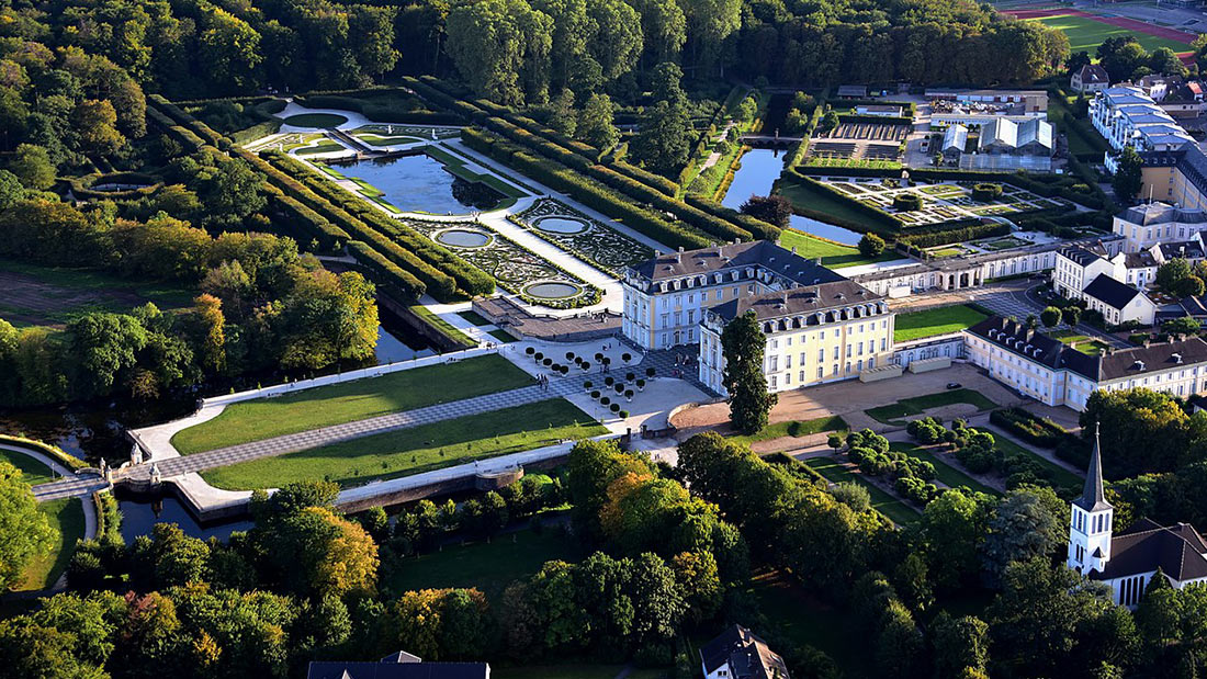 Palace and park from a bird's eye view