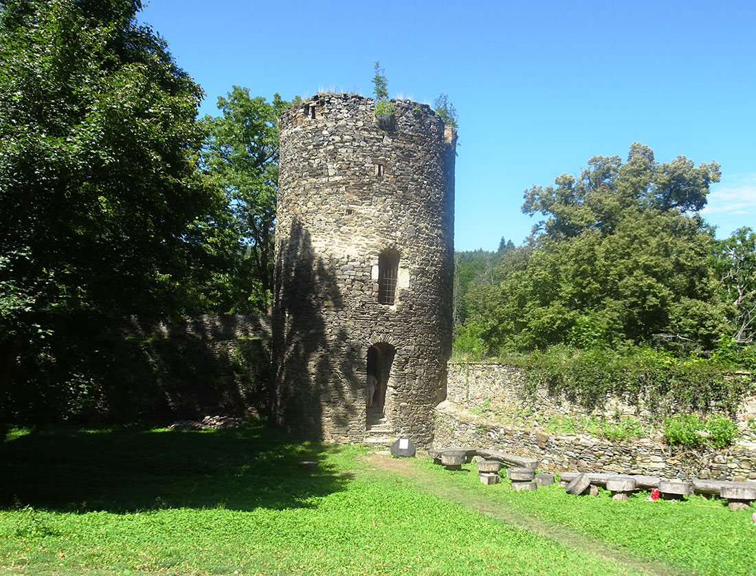 Small tower of the Bitov Castle