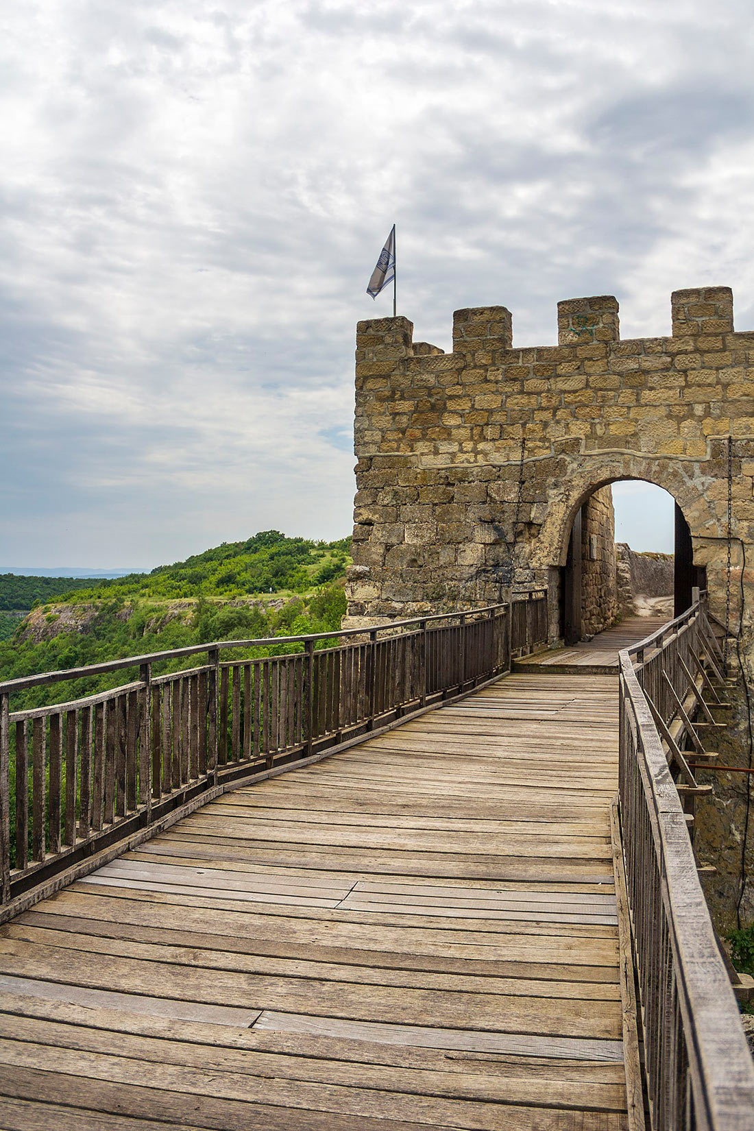 Fortresses & Castles in Bulgaria - Archaeology Travel