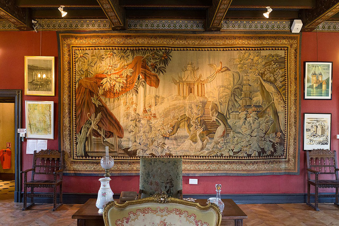 Aubusson wall rug in the salon of the Château de Val