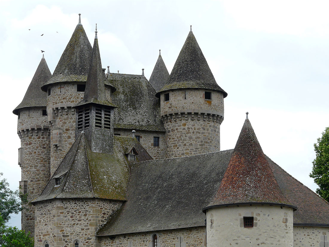 Roofs of the Château de Val