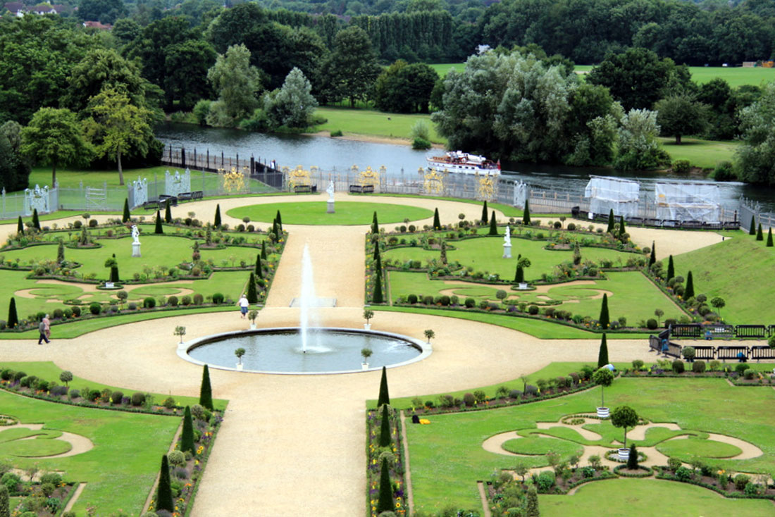 Formal garden at the Hampton Court Palace