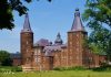 Hoensbroek Castle: an ancient building that has been standing for 8 centuries