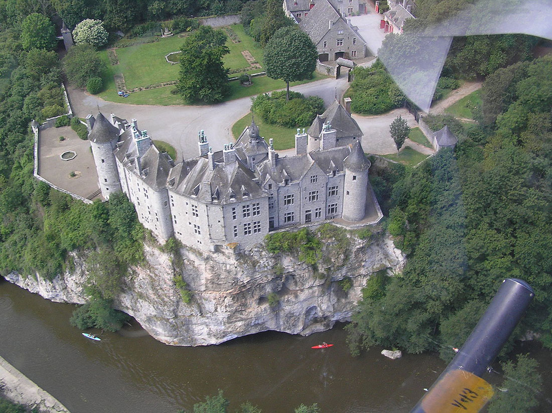 View of the castle Walzin from the bird's eye view