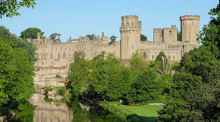 Warwick Castle: An Impressive Heritage of Chivalric Age in Great Britain