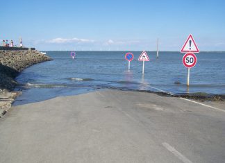 5 amazing places on Earth that change beyond recognition twice a day