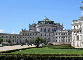 The hunting lodge of Stupinigi – luxurious palace of the royal house of Savoy