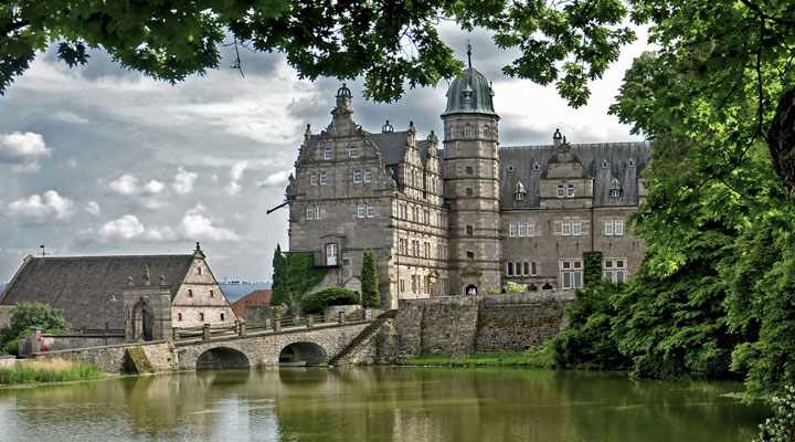 Hämelschenburg Castle: one of the most beautiful complexes in Germany