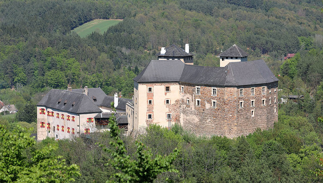 Lockenhaus Castle