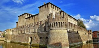 The fortress of Sanvitale: charm and elegance from the Middle Ages
