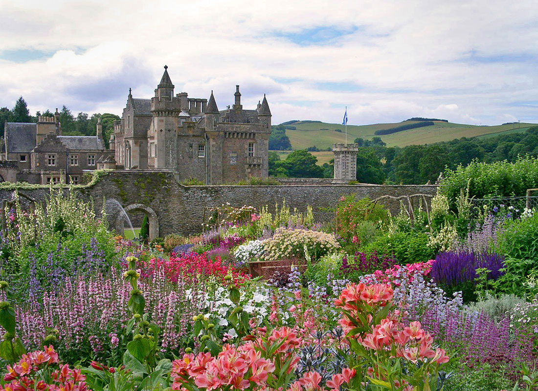 Abbotsford House