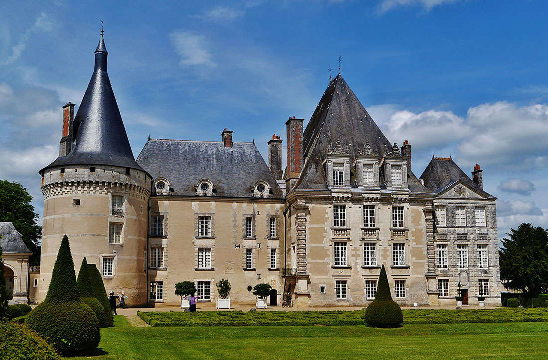 Azay-le-Ferron Castle