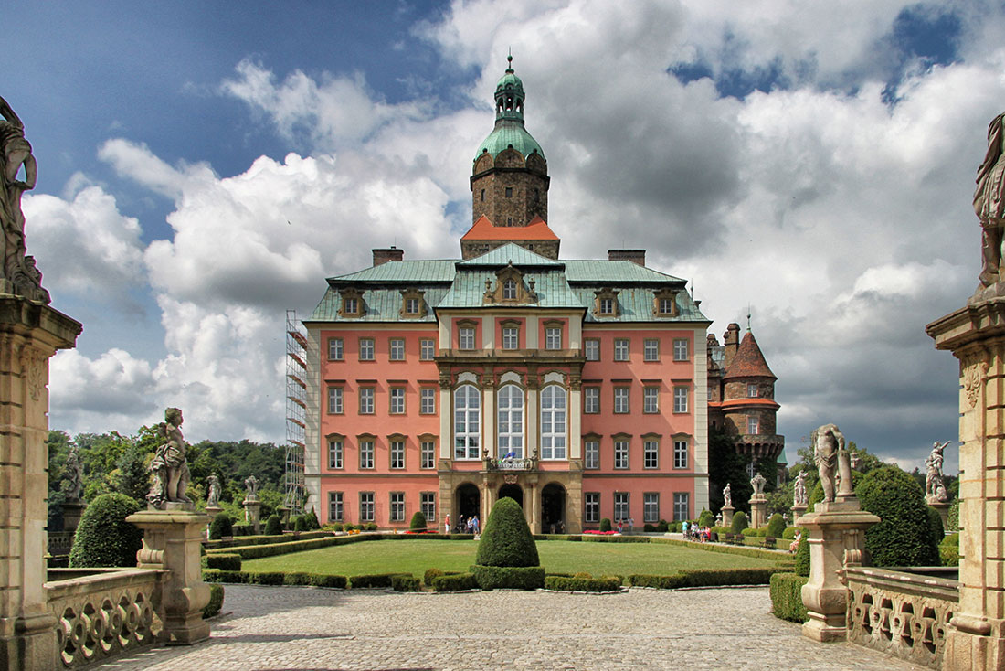 Ksiąz Castle