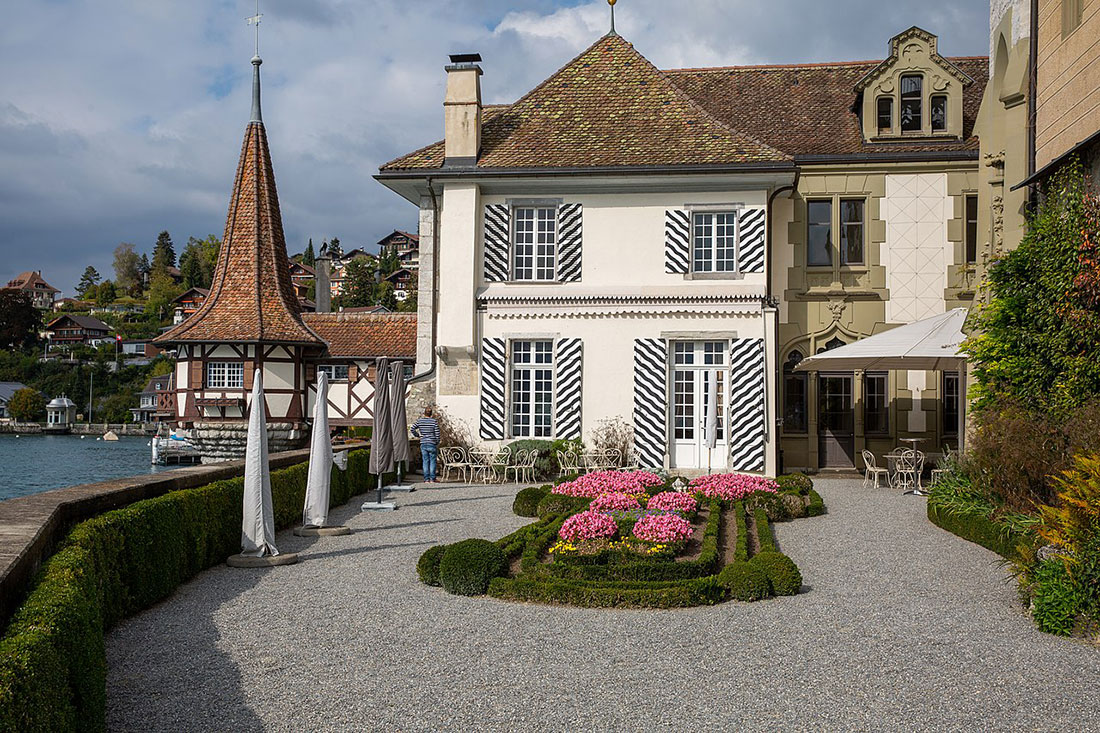 Oberhofen Castle