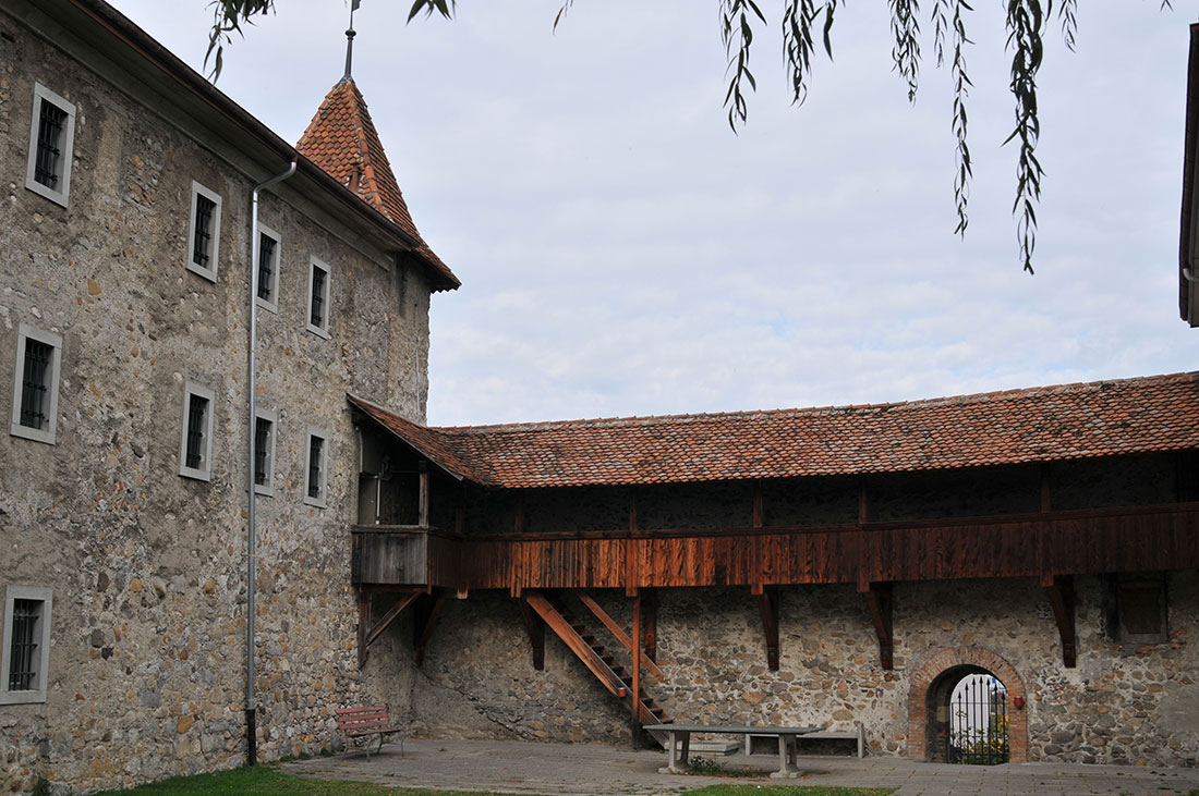 Thun Castle