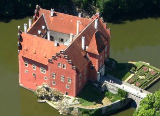 Červená Lhota Castle: one of the most fabulous castles in the Czech Republic